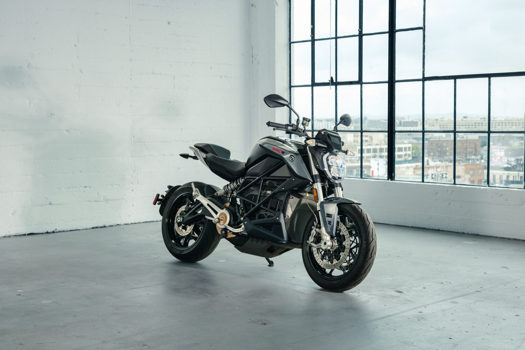 ZERO SR 100% ÉLECTRIQUE 2025